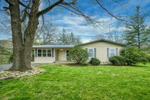1518 E Cherokee Rd