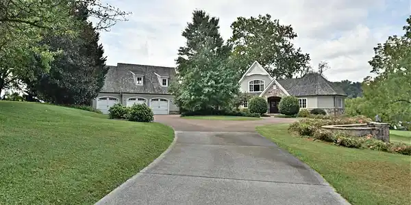 3628 Maloney Rd