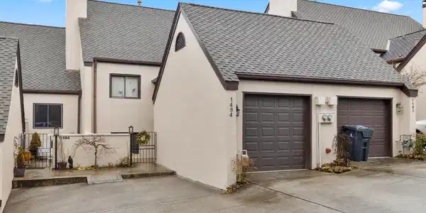 1484 Touraine Place