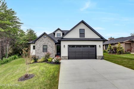 126 Elowka Way
