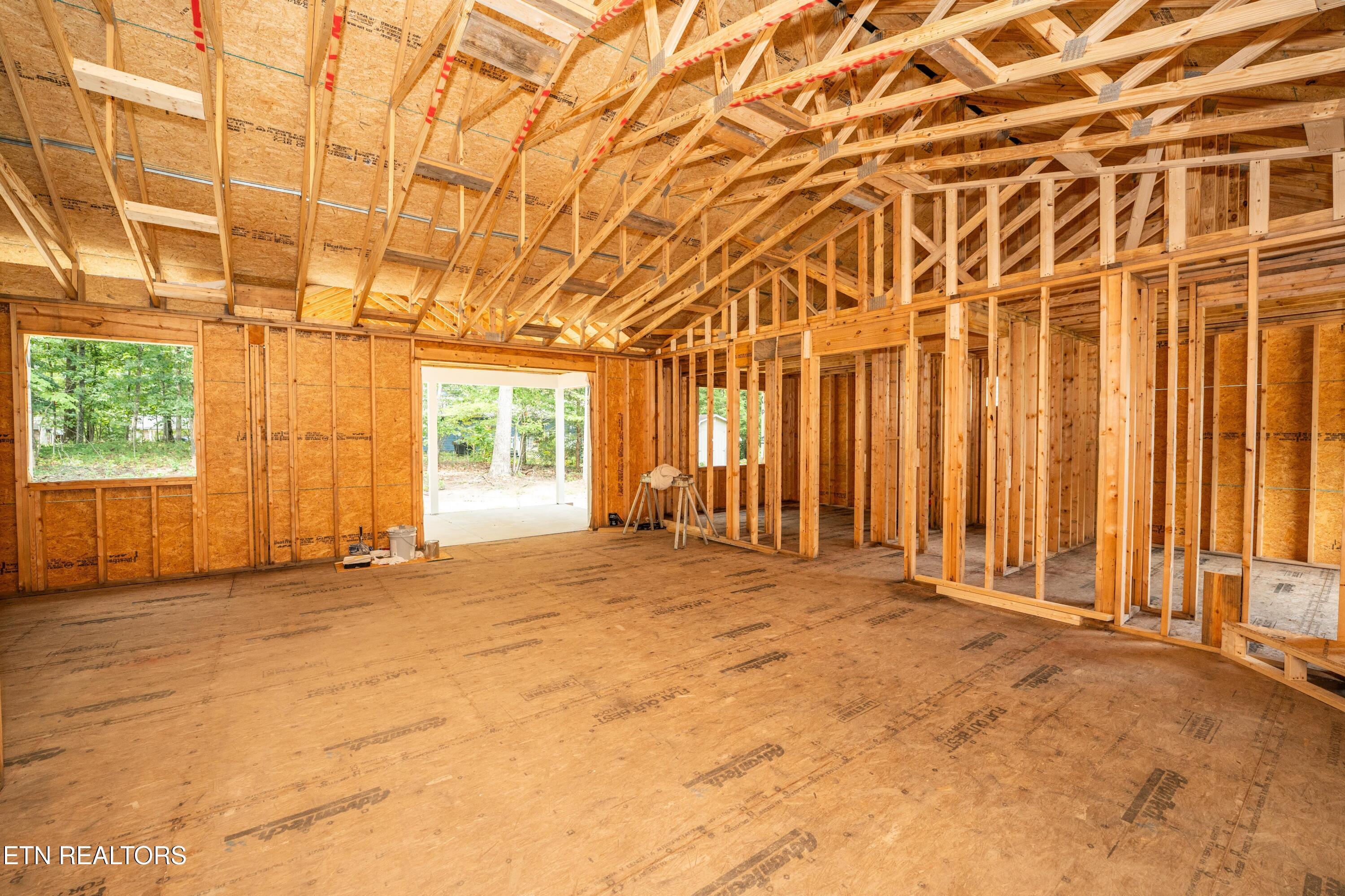 Image 2: Living/Dining/Kitchen Area