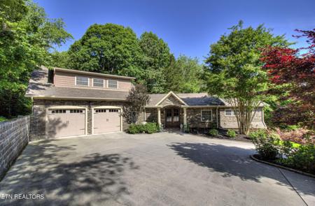 222 Konawa Lane