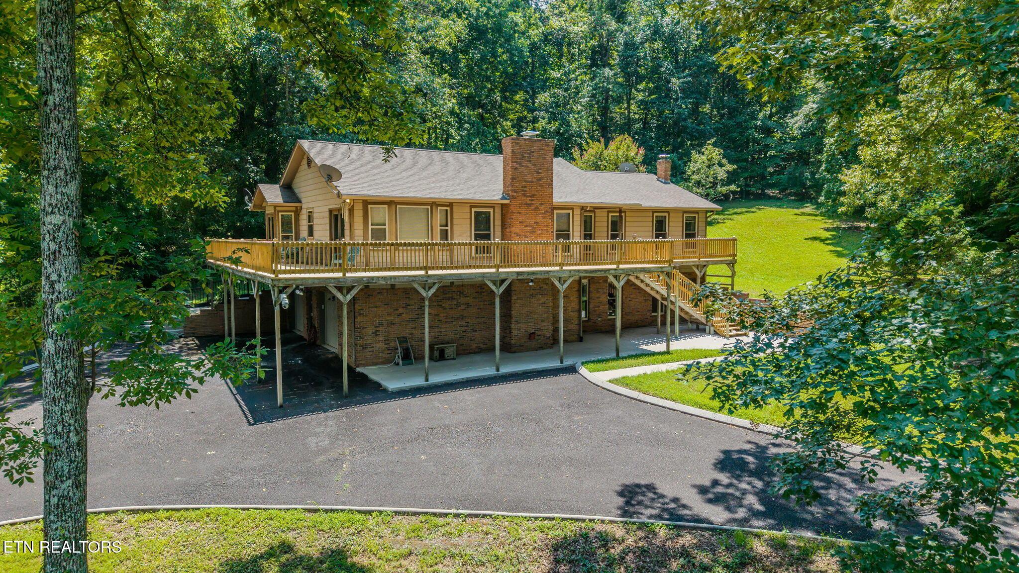 Image 2: 36-web-or-mls-630-heather-brook-cir