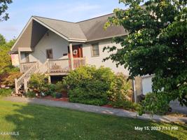 371 White Oak Circle