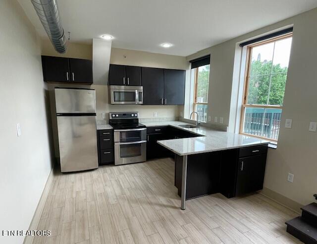 Image 2: Kitchen