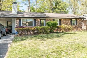 365 Lakeview Drive