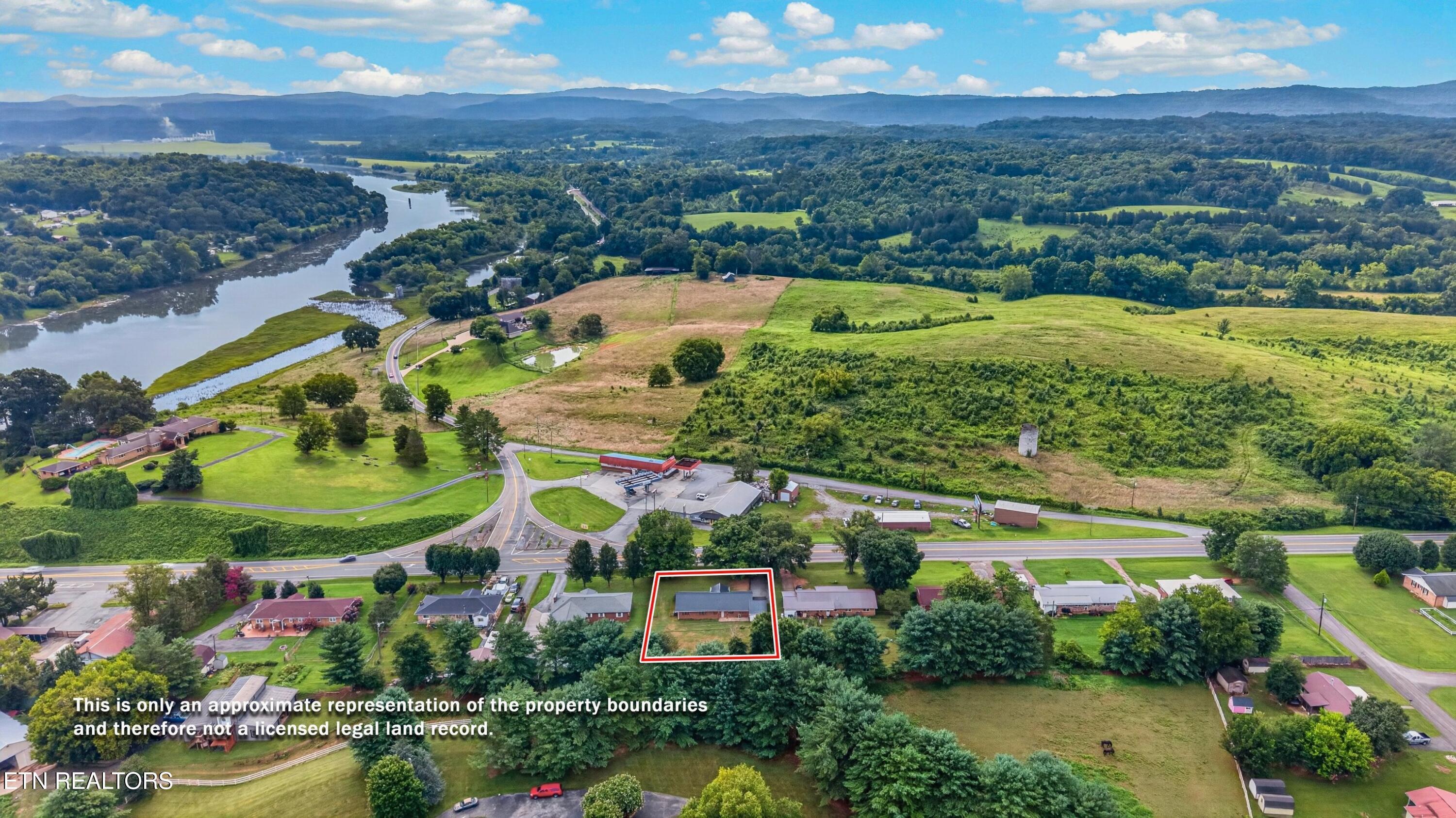 Image 4: 004-3315Highway66South-Rogersville-TN-37