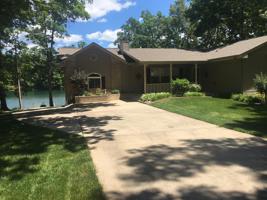 118 Canterbury Drive