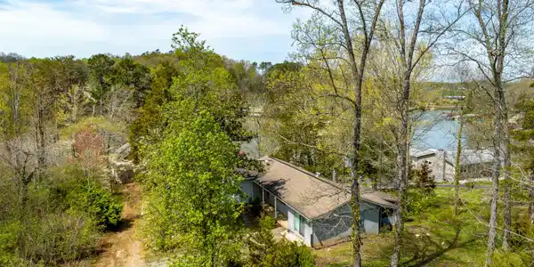 202 Bay Court