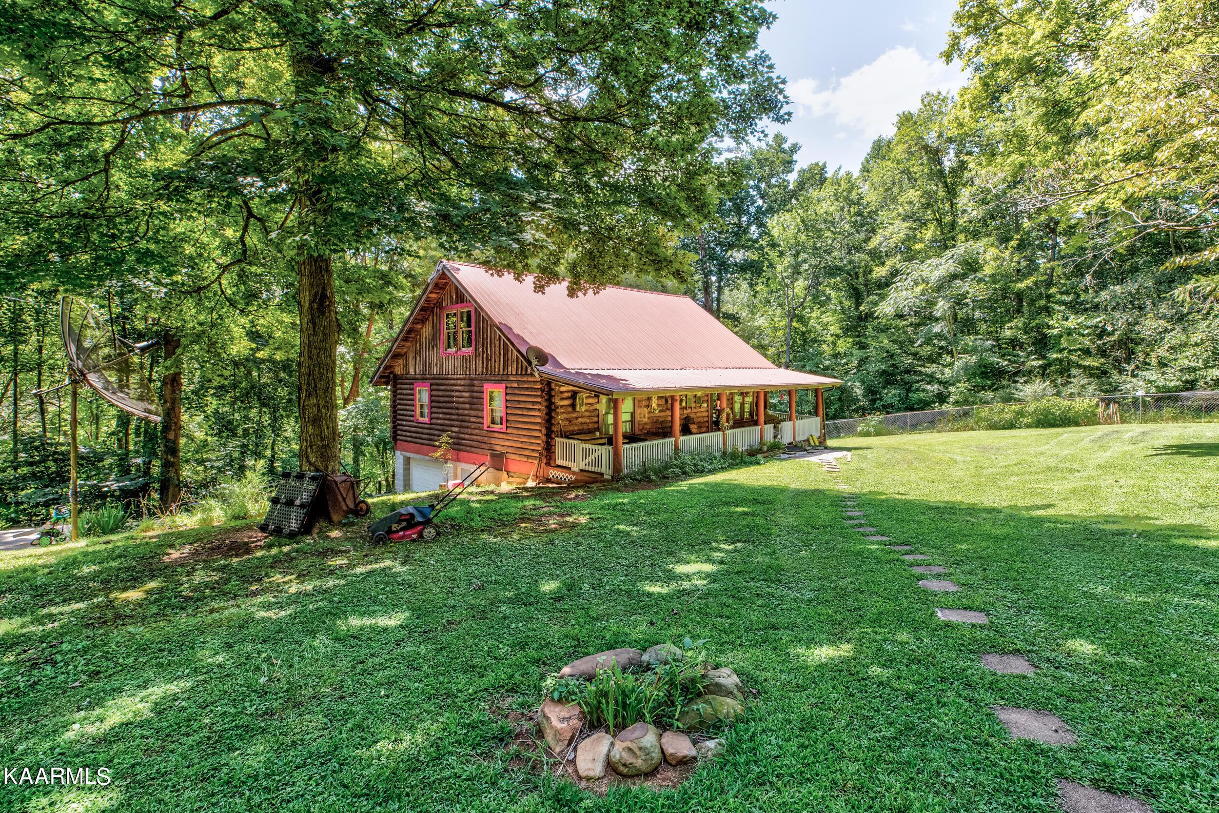 716 Pine Hollow Rd, Jacksboro, TN lhrmls01772436
