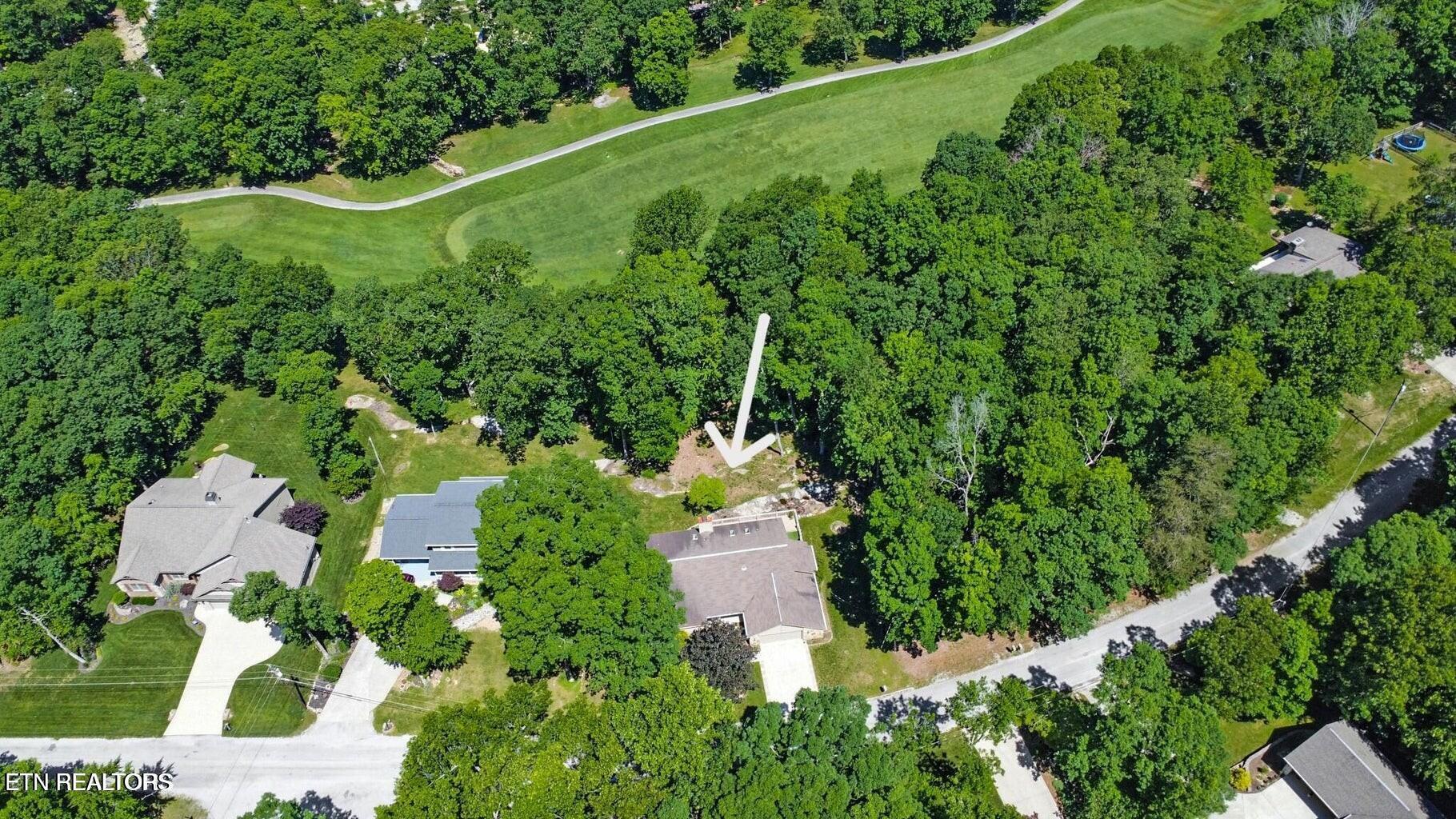 Image 2: 116 Rolling Green