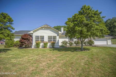 848 Ridgeview Drive
