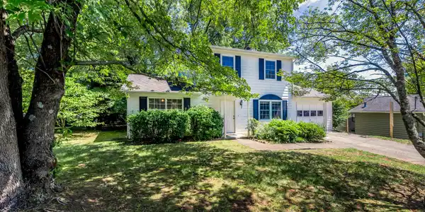 808 Black Rock Circle