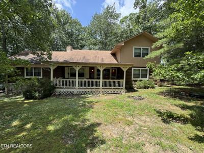 124 Rolling Green Drive