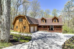 212 Ottawa Place