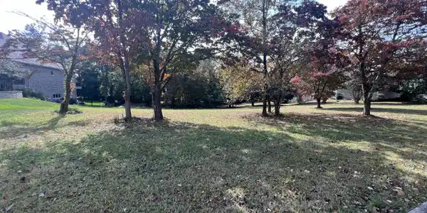 600 Conkinnon Drive