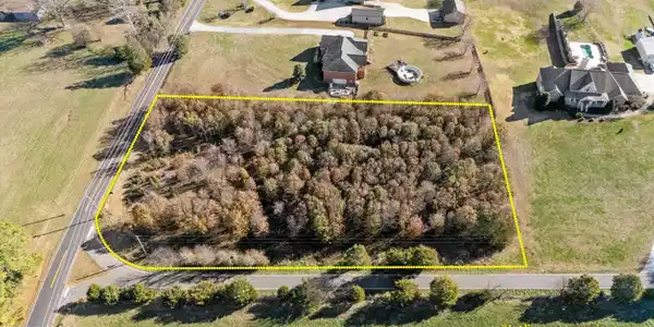 3727 Holston College Rd