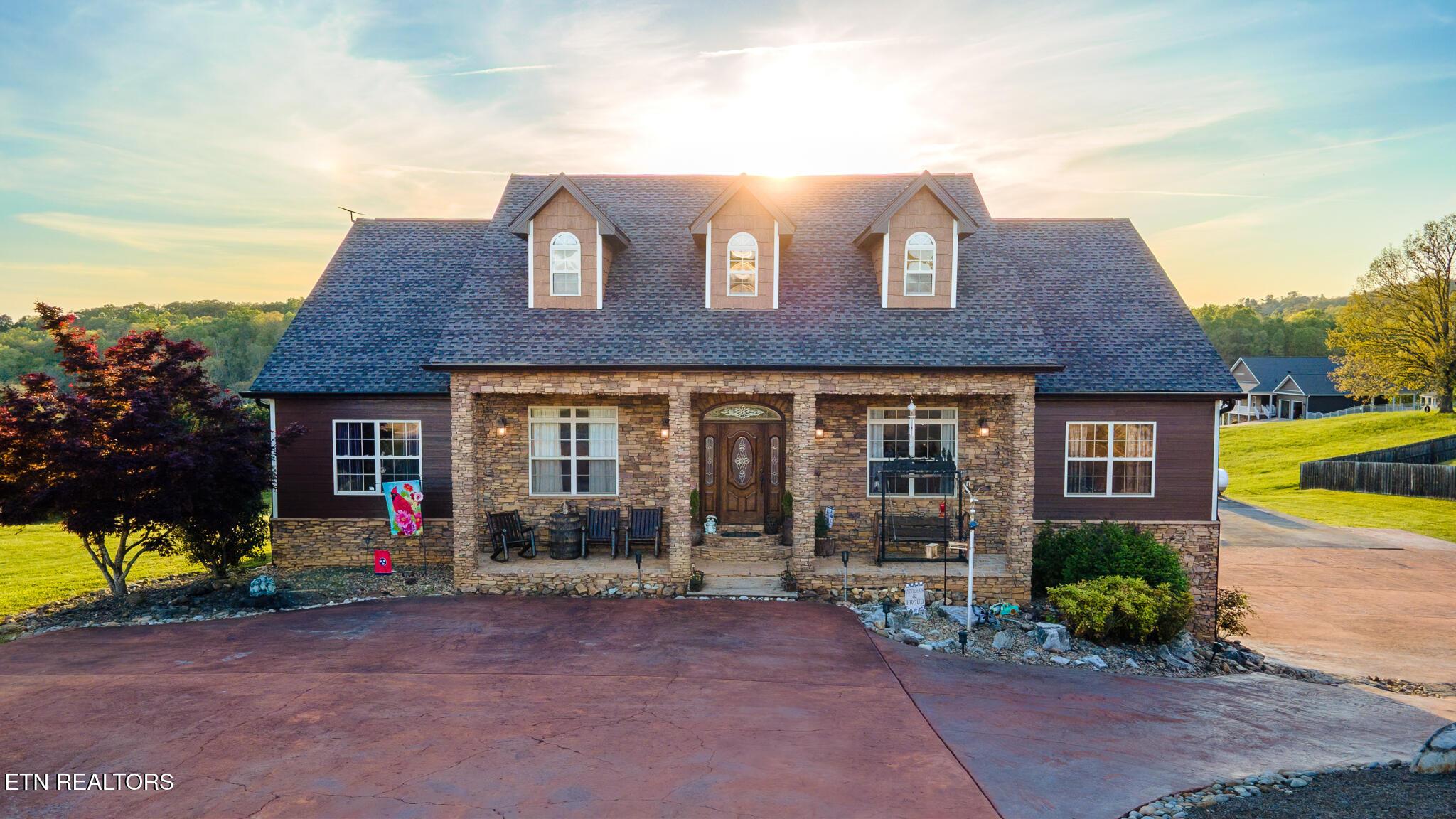 Image 1: _2869 Luther Catlett Cir, Sevierville-3
