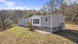 106 Rainbow Lane