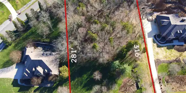 9518 View Point Lane