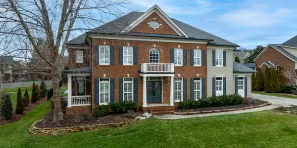 11919 Farmhouse Drive