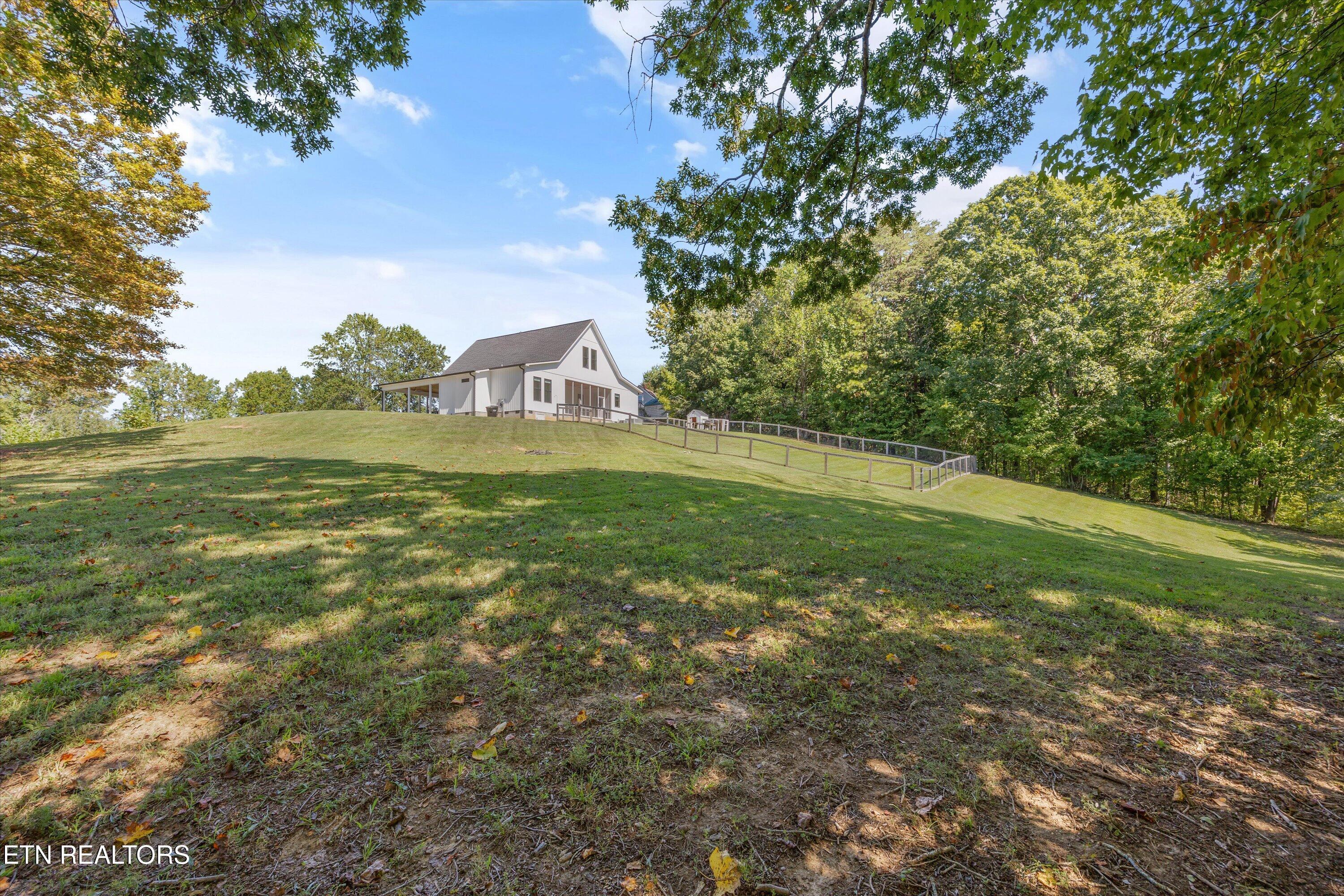 Image 3: 2809 Williams Bend Rd