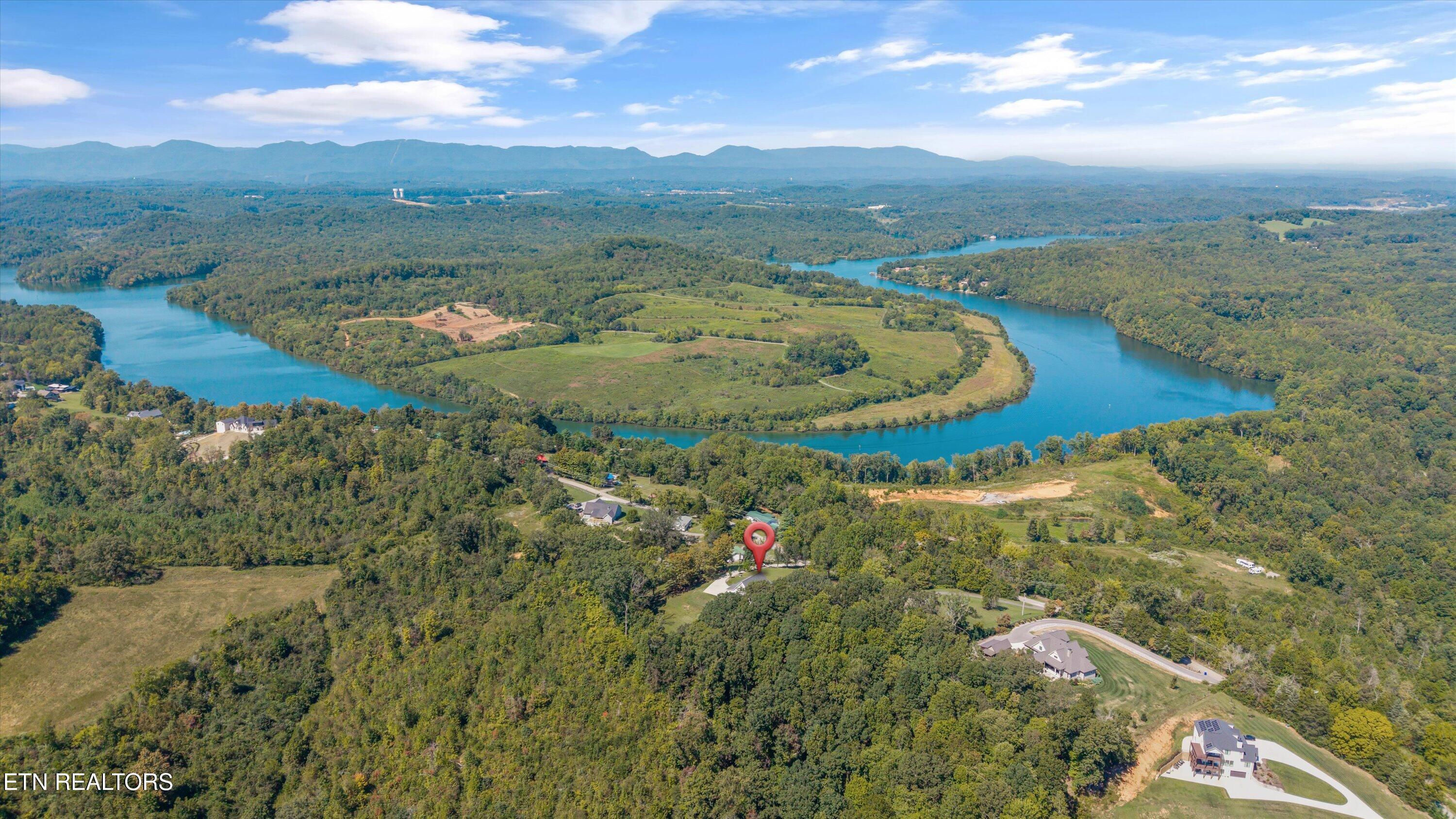 Image 4: 2809 Williams Bend Rd