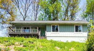 184 Hudson Lane