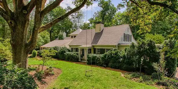 2125 Lyons Bend Rd