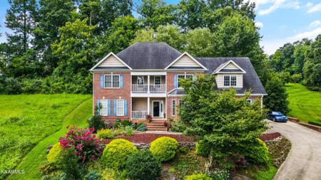 40 Riverside Drive