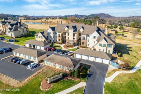 565 Rarity Bay Pkwy