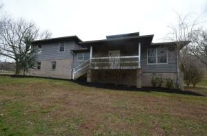 1221 Hillvale Rd