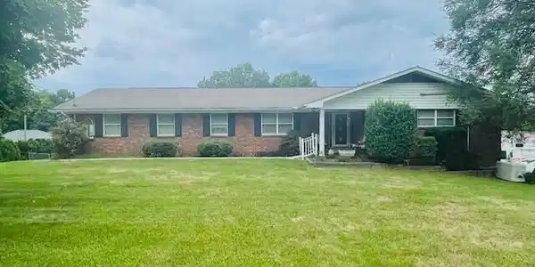 1230 Top Hill Rd