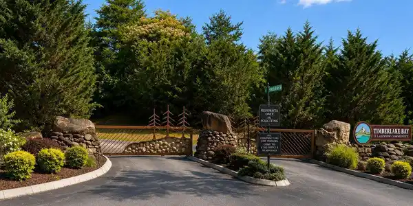 Image 4: Gated Community