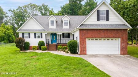 2953 Lake Forest Circle