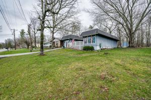 130 Lakeshire Drive