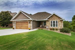 180 Pointe Summit Drive