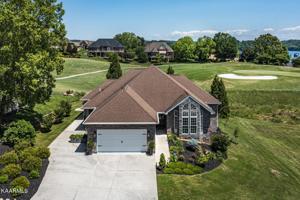 122 Cayuga Drive