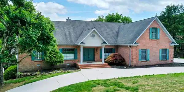3710 River Trace Lane