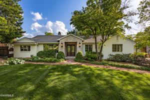 2054 Cherokee Blvd