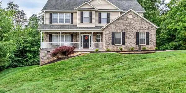 2219 White Frye Lane