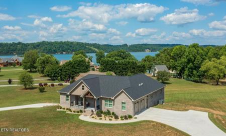 107 Duck Pond Drive