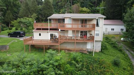548 Sunset Hills Lane
