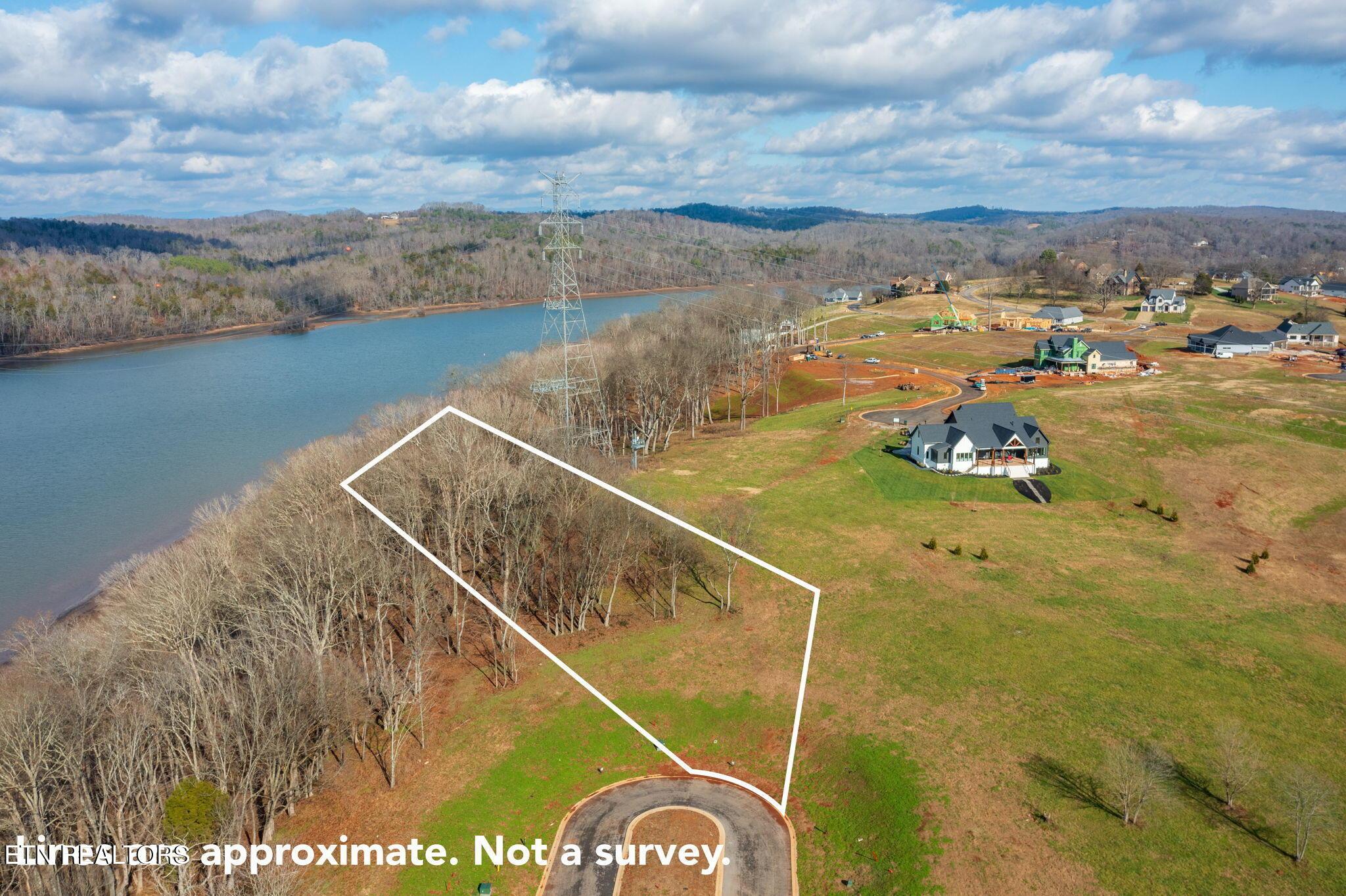 Image 1: homesandvideos aerials-10299 lines