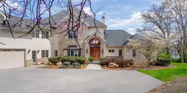 10201 Thimble Fields Drive