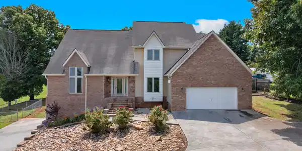 219 Sullivan Pointe