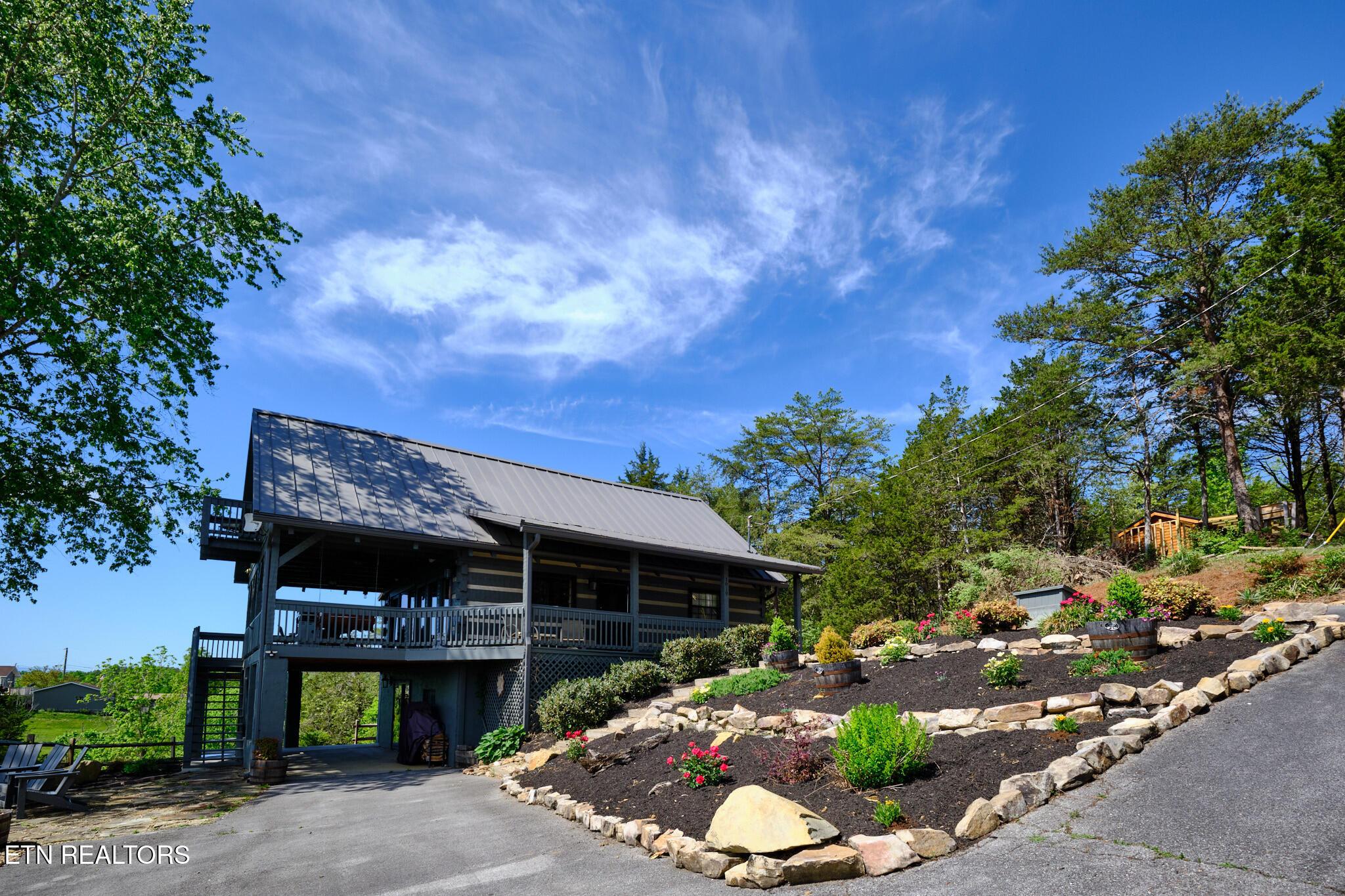 Image 2: 1019 Moonside Ln Sevierville, TN 57