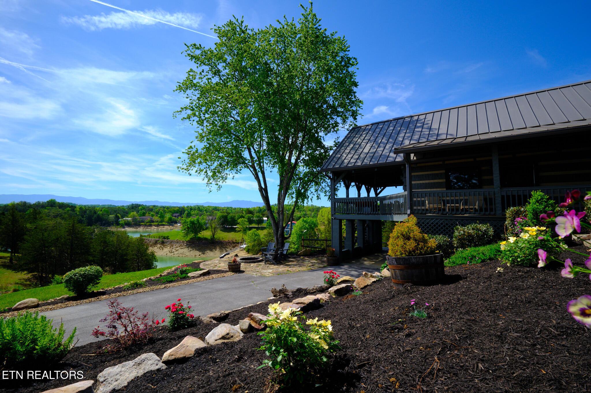Image 3: 1019 Moonside Ln Sevierville, TN 16