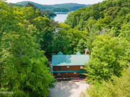 186 Cove Point