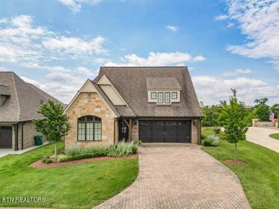 166 E Highlands Circle